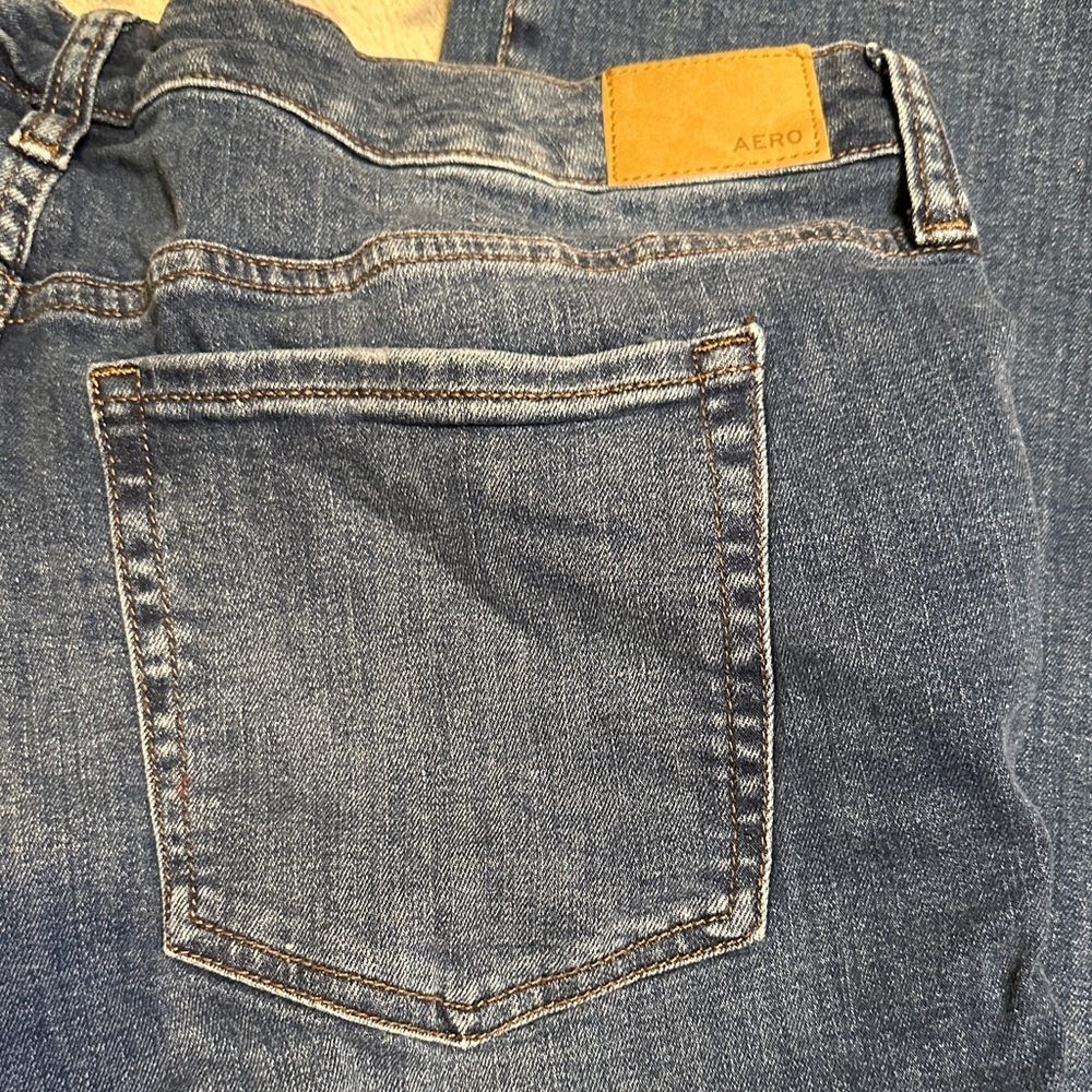 A171.   Aeropostale Women's Classic Blue mid rise Boot Cut Jeans size 10 L - Picture 2 of 11